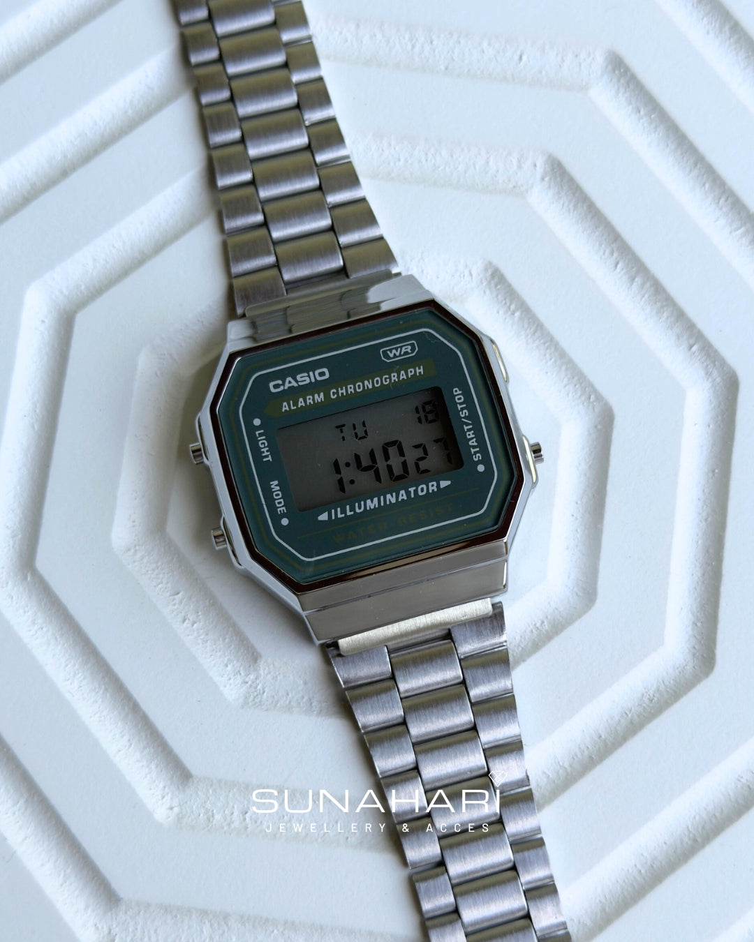 Vintage A168 Green (Digital Watch)