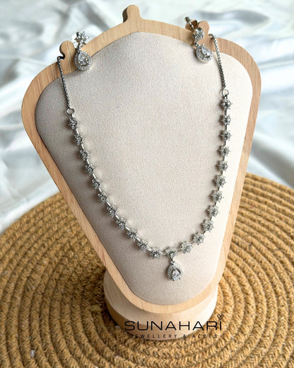 Crystal Aura Set - Silver