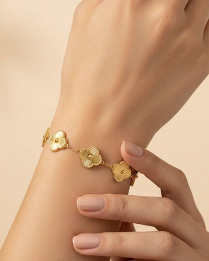 Clover Charm Bracelet – Anti-Tarnish