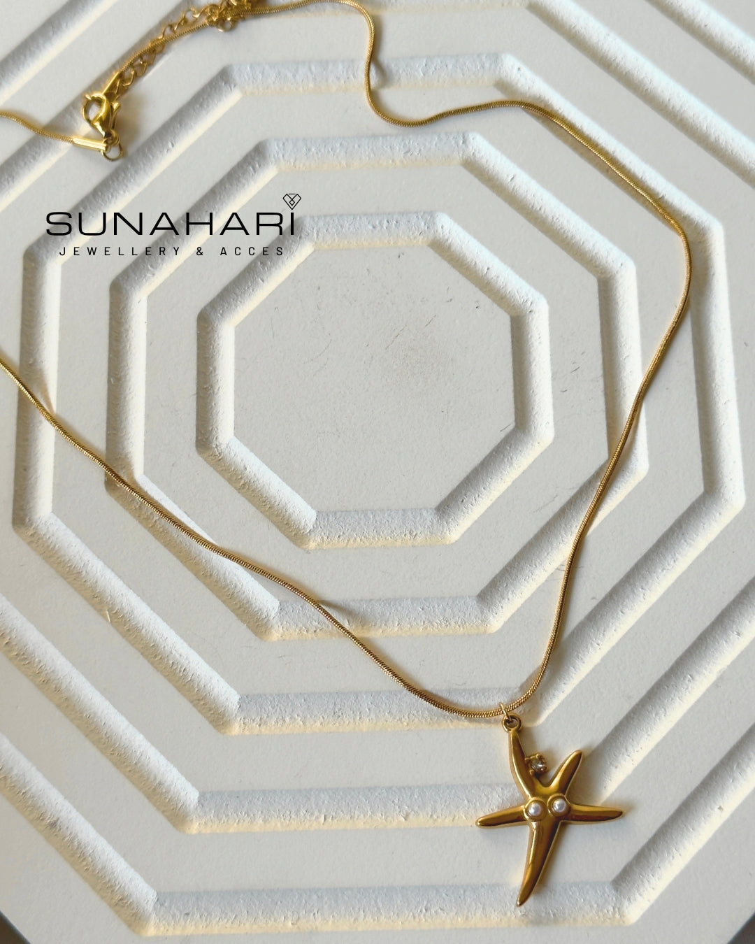 Starfish Glow Necklace
