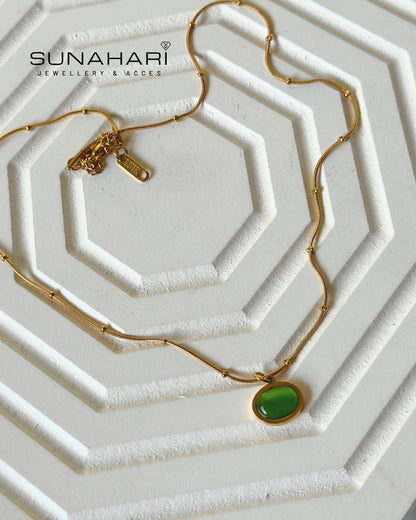 Emerald Luxe Statement Necklace