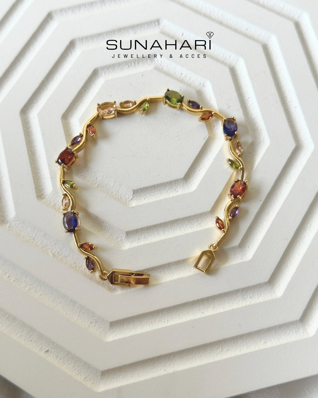 Petal Pop Tulip Bracelet