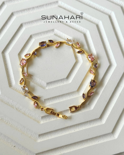 Daisy Drip Tulip Bracelet