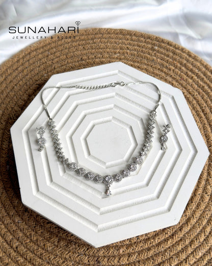 Round Solitaire Set - Silver
