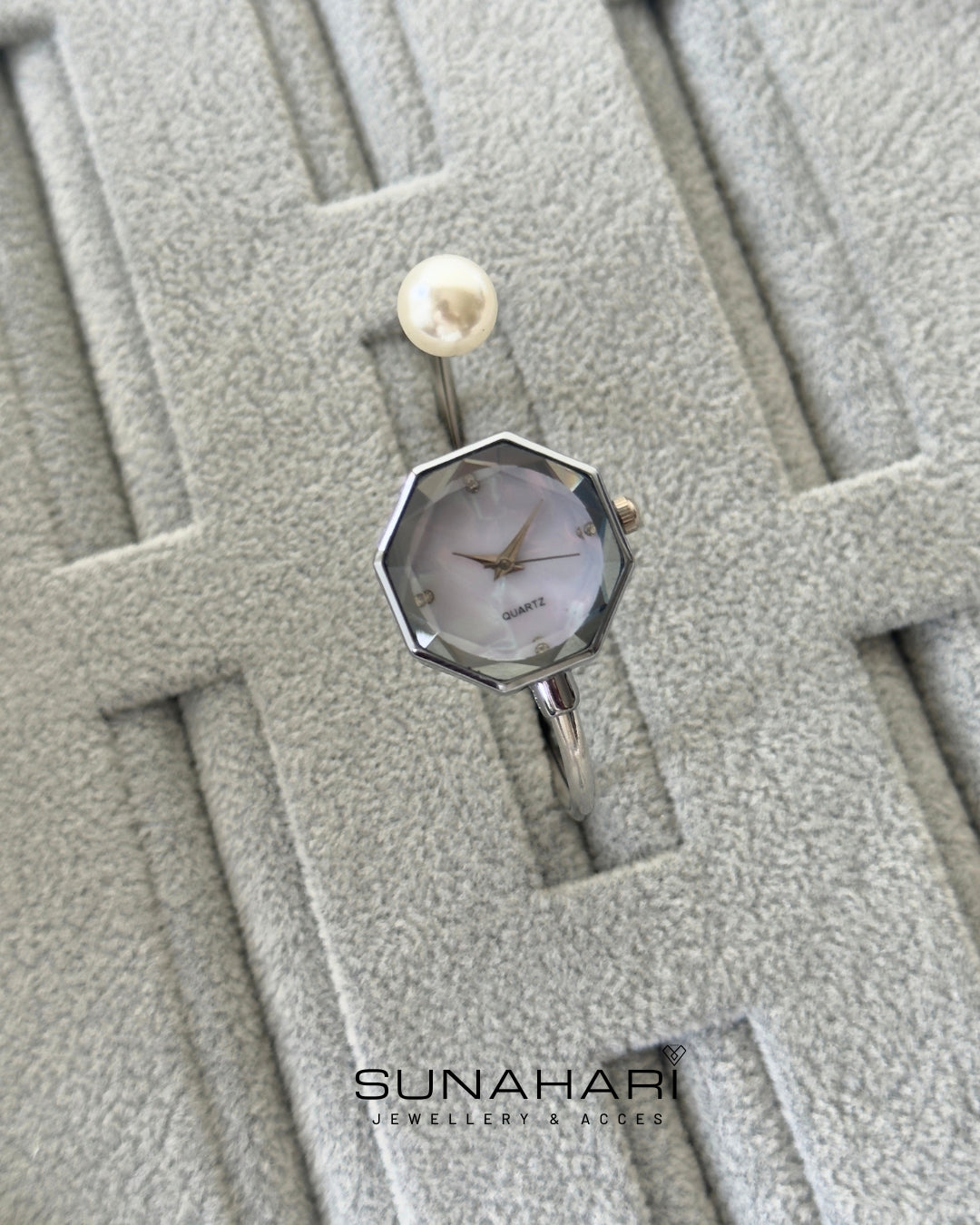 Pearl Octa Watch