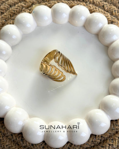 Golden Plume Ring