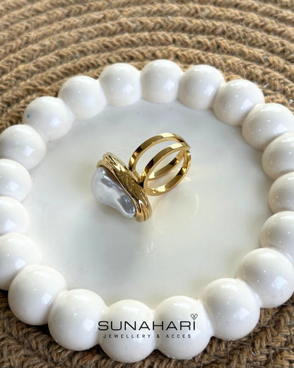 Pearl Muse Statement Ring