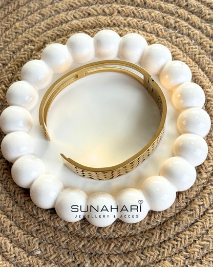 Gold Girl Era Bracelet