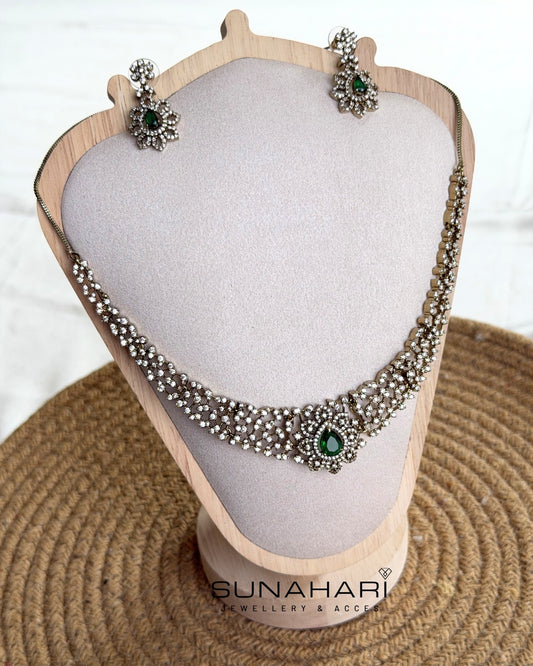 Emerald Petal Set