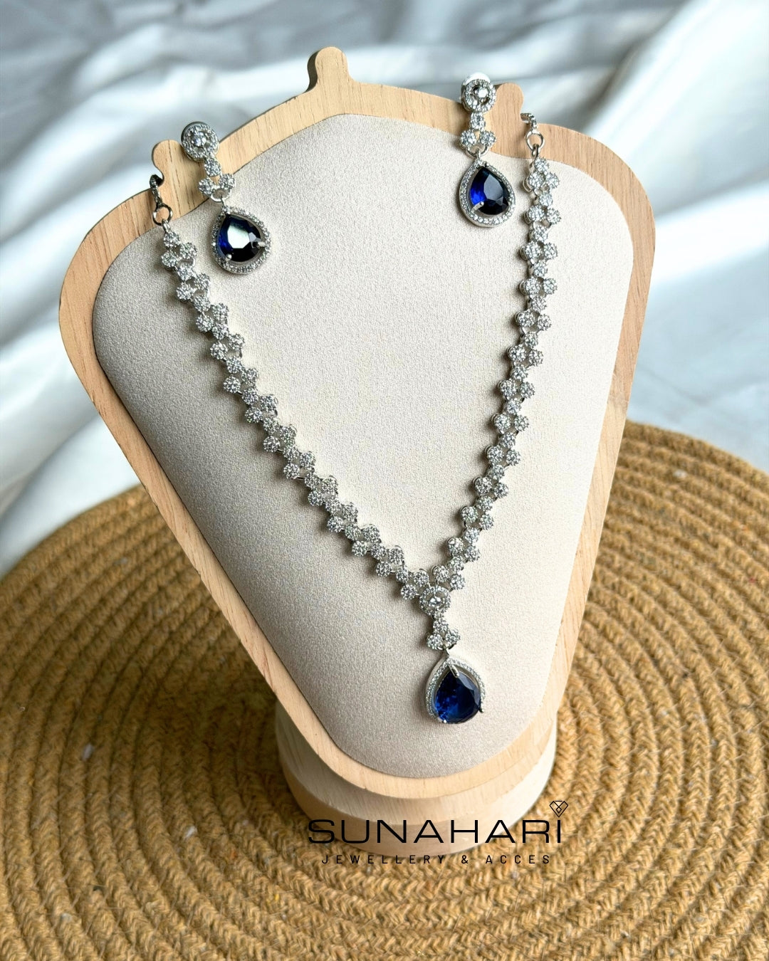 Sapphire Luxe Set