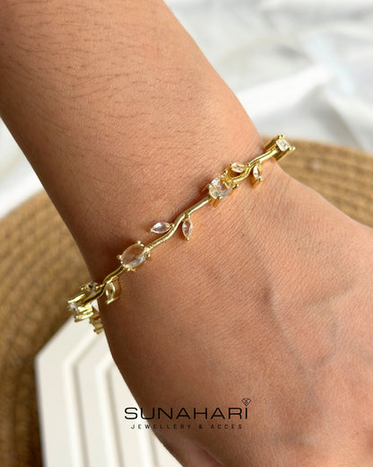 Golden Hour Tulip Bracelet