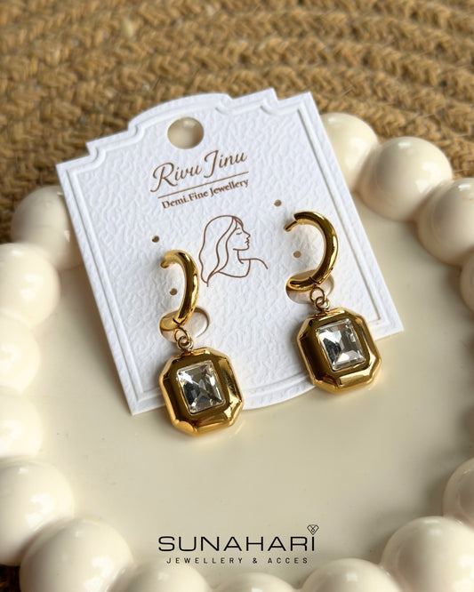 Golden Reef Rhinestone Earrings