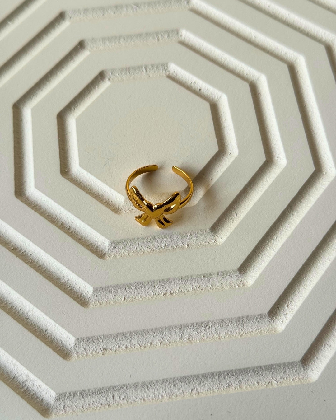 Bow Bold Ring - Anti Tarnish